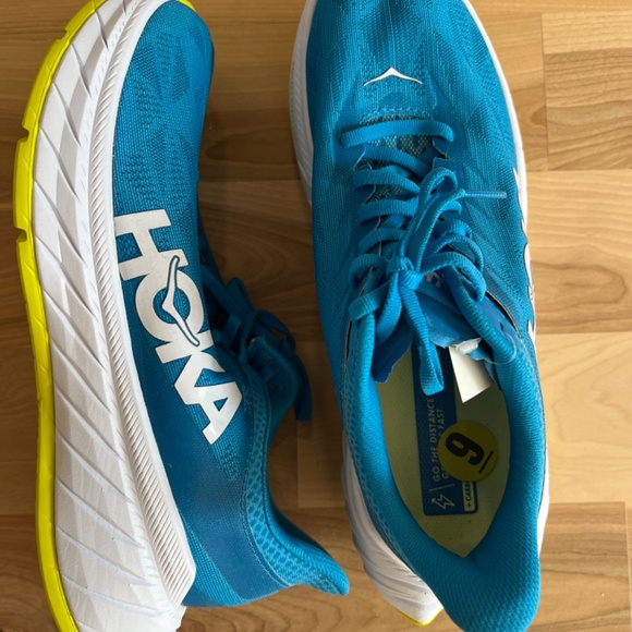 HOKA one one carbon x2 women’s NWOT Diva blue citrus colour - Picture 2 of 5